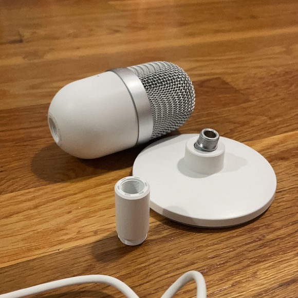 *SOLD* - Razer Seiren Mini Microphone - Mercury - Picture 5 of 8